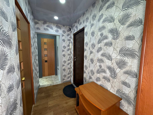 Продам двухкомнатную (2-комн.) квартиру, Победы пр-кт, 41к4, Комсомольск-на-Амуре г