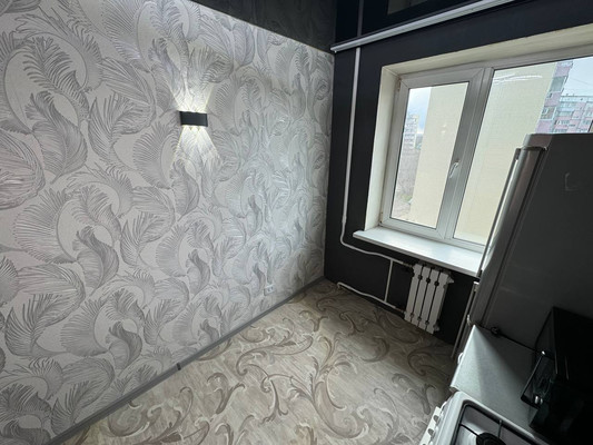 Продам двухкомнатную (2-комн.) квартиру, Победы пр-кт, 41к4, Комсомольск-на-Амуре г