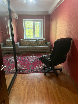 Продам двухкомнатную (2-комн.) квартиру, Коммунистический пр-кт, 12к1, Ростов-на-Дону г