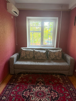 Продам двухкомнатную (2-комн.) квартиру, Коммунистический пр-кт, 12к1, Ростов-на-Дону г