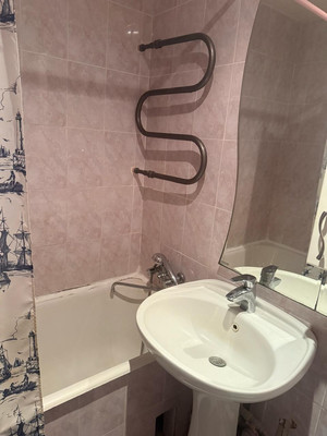 Продам двухкомнатную (2-комн.) квартиру, Коммунистический пр-кт, 12к1, Ростов-на-Дону г