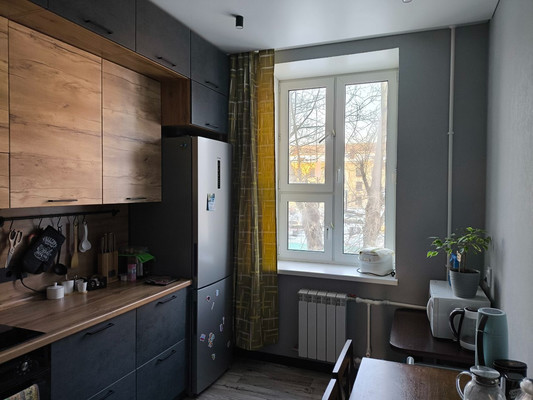 Продам двухкомнатную (2-комн.) квартиру, Окунева ул, 23, Нижний Тагил г