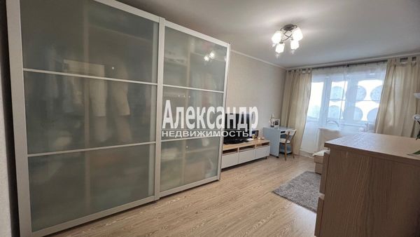 Продам двухкомнатную (2-комн.) квартиру, Портовое ш, 37, Выборг г