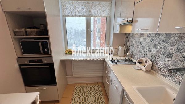 Продам двухкомнатную (2-комн.) квартиру, Портовое ш, 37, Выборг г
