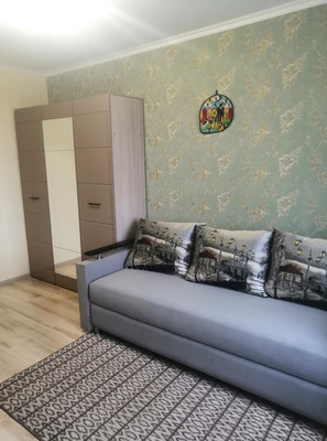 Продам трехкомнатную (3-комн.) квартиру, Декабриста Лунина ул, 1, Выборг г