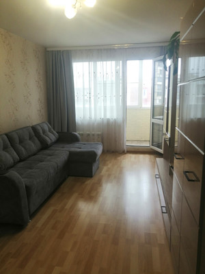 Продам трехкомнатную (3-комн.) квартиру, Декабриста Лунина ул, 1, Выборг г