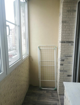 Продам трехкомнатную (3-комн.) квартиру, Декабриста Лунина ул, 1, Выборг г
