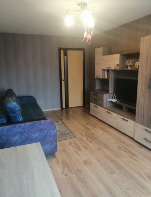 Продам трехкомнатную (3-комн.) квартиру, Декабриста Лунина ул, 1, Выборг г
