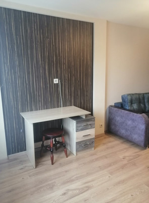 Продам трехкомнатную (3-комн.) квартиру, Декабриста Лунина ул, 1, Выборг г