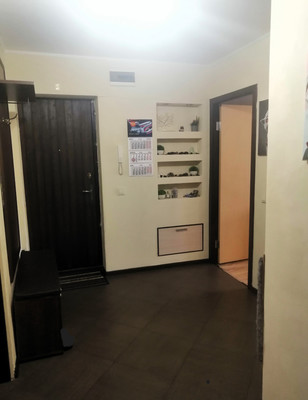 Продам трехкомнатную (3-комн.) квартиру, Декабриста Лунина ул, 1, Выборг г