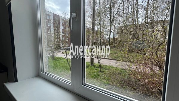 Продам однокомнатную (1-комн.) квартиру, Приморская ул, 50, Выборг г