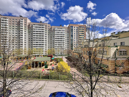 Продам однокомнатную (1-комн.) квартиру, Космонавтов пр-кт, 65к9, Санкт-Петербург г