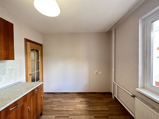 Продам однокомнатную (1-комн.) квартиру, Космонавтов пр-кт, 65к9, Санкт-Петербург г