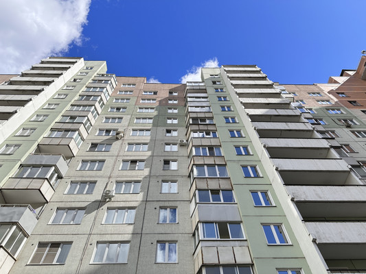 Продам однокомнатную (1-комн.) квартиру, Космонавтов пр-кт, 65к9, Санкт-Петербург г