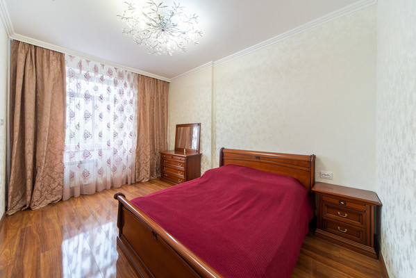 Продам двухкомнатную (2-комн.) квартиру, 3-е почтовое отделение ул, 55, Люберцы г