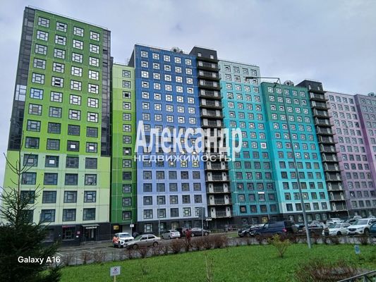 Продам однокомнатную (1-комн.) квартиру, Шоссе в Лаврики ул, 67, Мурино п