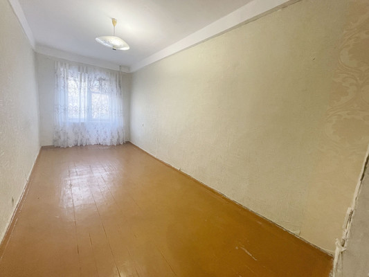 Продам двухкомнатную (2-комн.) квартиру, Коммунистический пр-кт, 46/2, Ростов-на-Дону г