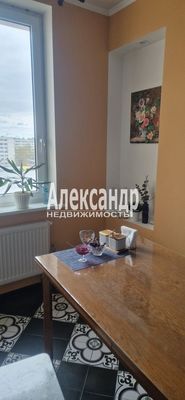 Продам трехкомнатную (3-комн.) квартиру, Гжатская ул, 22к4, Санкт-Петербург г