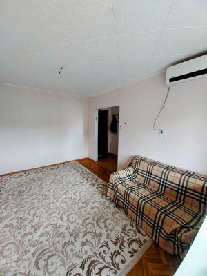 Продам однокомнатную (1-комн.) квартиру, Еременко ул, 85/1к1, Ростов-на-Дону г