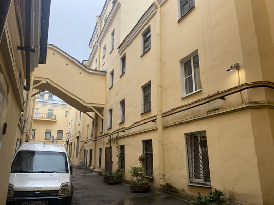 Продам многокомнатную квартиру, Галерная ул, 23, Санкт-Петербург г