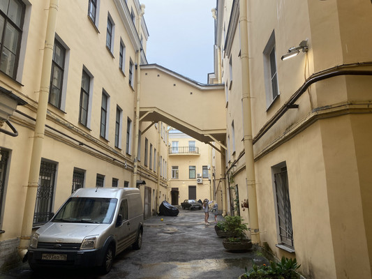 Продам многокомнатную квартиру, Галерная ул, 23, Санкт-Петербург г