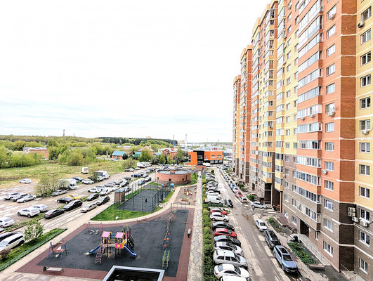 Продам однокомнатную (1-комн.) квартиру, Объездная дорога ул, 1, Сосновый Бор п