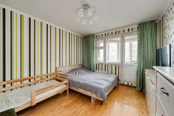 Продам двухкомнатную (2-комн.) квартиру, Маршала Баграмяна ул, 2, Москва г