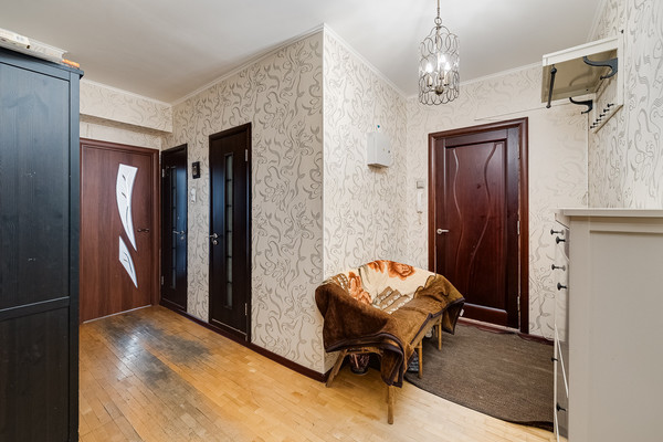 Продам двухкомнатную (2-комн.) квартиру, Маршала Баграмяна ул, 2, Москва г
