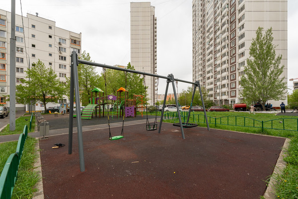 Продам двухкомнатную (2-комн.) квартиру, Маршала Баграмяна ул, 2, Москва г