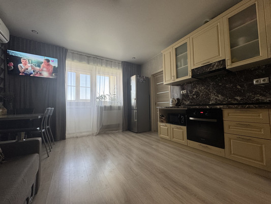 Продам трехкомнатную (3-комн.) квартиру, Коблова пер, 4, Ростов-на-Дону г