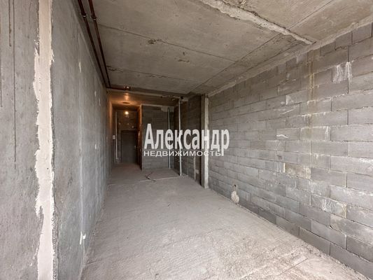 Продам однокомнатную (1-комн.) квартиру, Тихоокеанская ул, 1к1, Парголово п