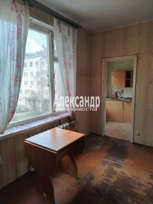 Продам однокомнатную (1-комн.) квартиру, Московский пр-кт, 6, Выборг г