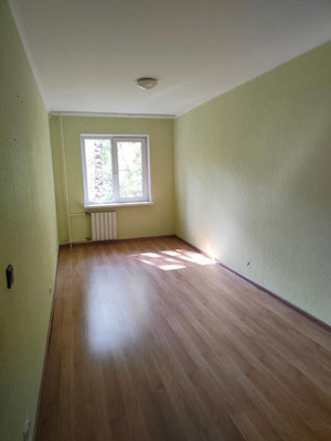 Продам трехкомнатную (3-комн.) квартиру, Маршала Тухачевского ул, 33А, Санкт-Петербург г
