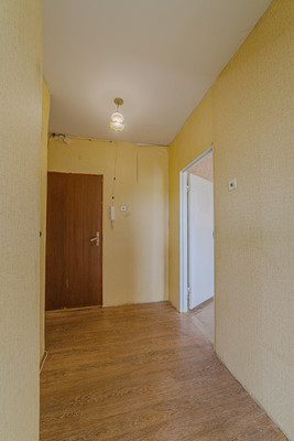 Продам однокомнатную (1-комн.) квартиру, Ладожская ул, 135, Пенза г