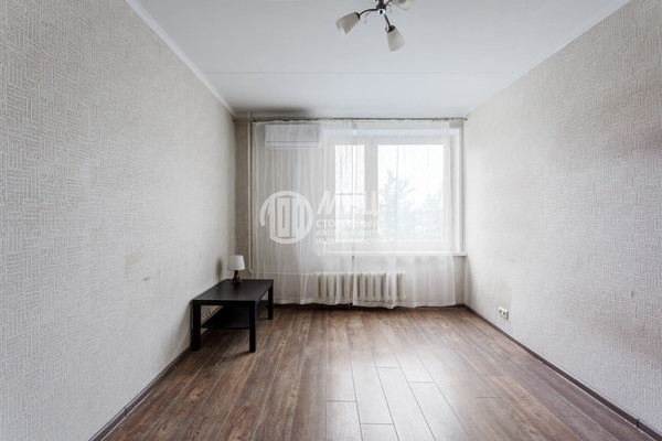 Продам двухкомнатную (2-комн.) квартиру, Короленко ул, 10, Москва г