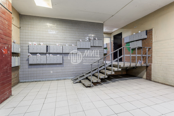 Продам двухкомнатную (2-комн.) квартиру, Короленко ул, 10, Москва г