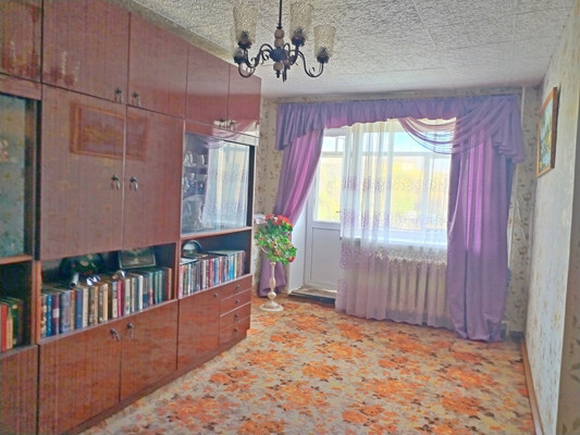 Продам двухкомнатную (2-комн.) квартиру, Карла Либкнехта ул, 6, Нижний Тагил г