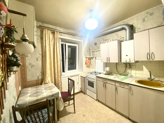 Продам двухкомнатную (2-комн.) квартиру, Горького ул, 25А, Королев г