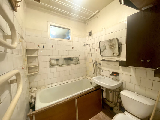 Продам двухкомнатную (2-комн.) квартиру, Горького ул, 25А, Королев г