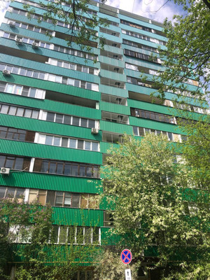 Продам двухкомнатную (2-комн.) квартиру, Молдагуловой ул, 10к1, Москва г