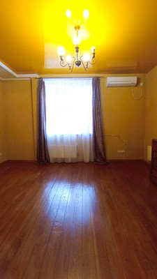 Продам двухкомнатную (2-комн.) квартиру, им. Невкипелого ул, 2, Краснодар г