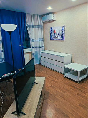 Продам однокомнатную (1-комн.) квартиру, им. Валерия Гассия ул, 47к1, Краснодар г