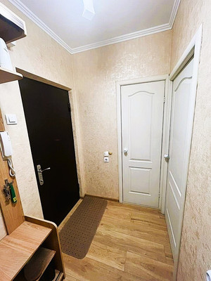 Продам однокомнатную (1-комн.) квартиру, им. Валерия Гассия ул, 42к2, Краснодар г