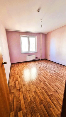 Продам трехкомнатную (3-комн.) квартиру, им. писателя Знаменского пр-кт, 17, Краснодар г