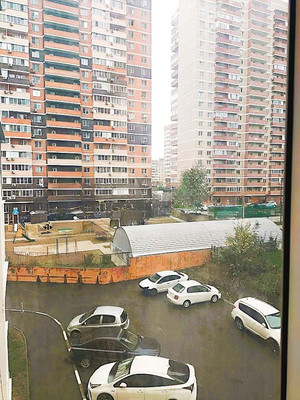 Продам трехкомнатную (3-комн.) квартиру, им. писателя Знаменского пр-кт, 17, Краснодар г