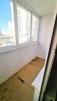 Продам трехкомнатную (3-комн.) квартиру, им. писателя Знаменского пр-кт, 17, Краснодар г