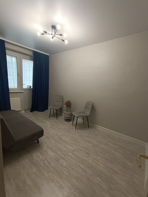 Продам однокомнатную (1-комн.) квартиру, Венеры ул, 34/1, Верхнетемерницкий п