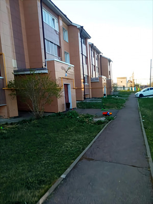 Продам однокомнатную (1-комн.) квартиру, З.Юсупова ул, 12а, Богатые Сабы пгт