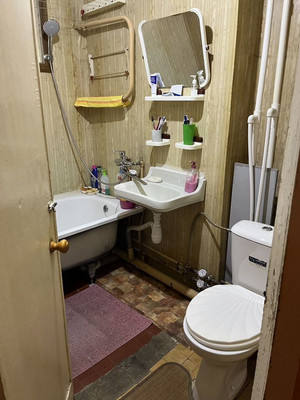 Продам двухкомнатную (2-комн.) квартиру, Зорге ул, 2, Ростов-на-Дону г