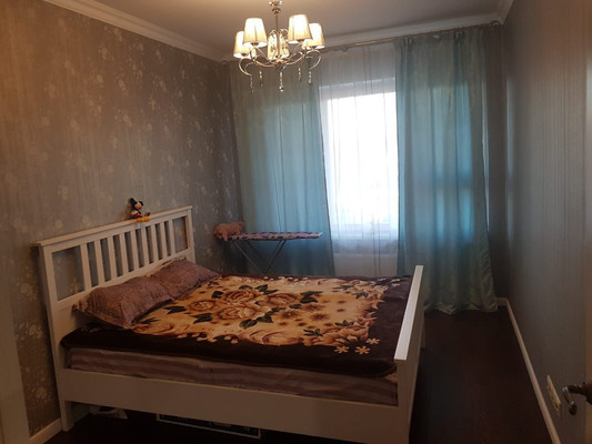 Продам двухкомнатную (2-комн.) квартиру, Бачуринская ул, 13, Коммунарка п